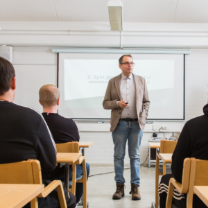 Sähköalan koulutukset